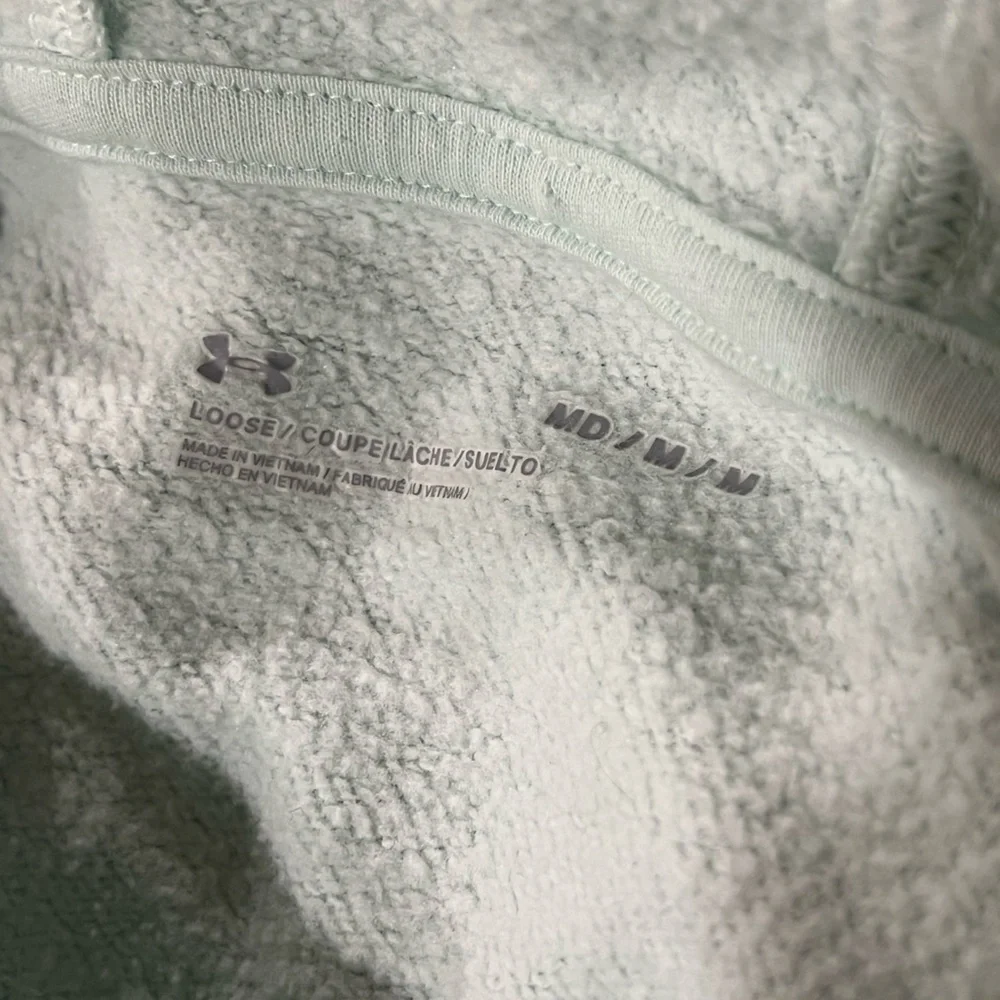 Women's Under Armour Hoodie Mint Green Size M casual wear great used condition - Picture 3 of 3